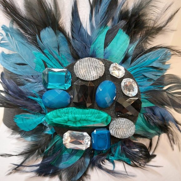 ?GLAMOROUS?VTG 1920s Style Ostrich Feathers, Gemstones & Crystals Corset Belt main image 13